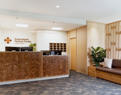 Bottom Slideshow - Commercial - Jacks Point Medical